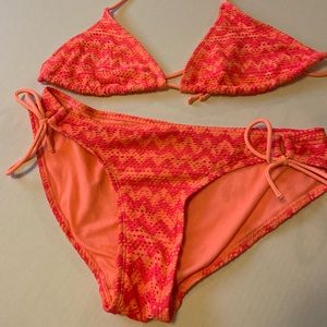 Op bikini halter style, Juniors large